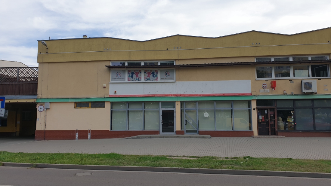Żytnia 66/68 - 240,68 m2 + piwnica 140,30 m2